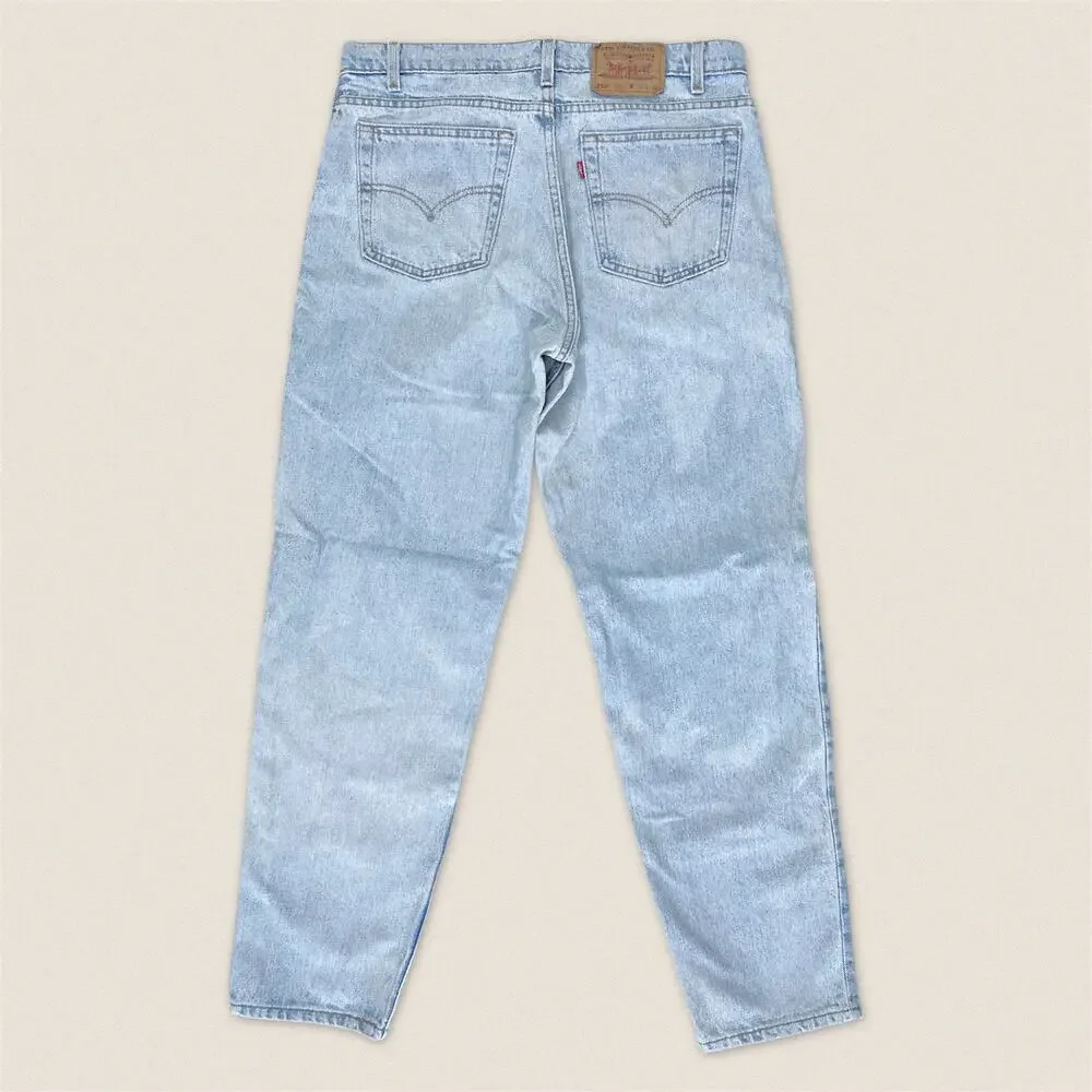 Vintage 90s 550 Levi’s Jeans Relaxed Fit Tapered Leg - Size 34 x 31‎